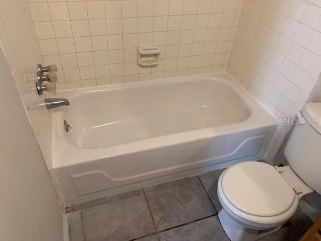 Building Photo - 1960 Union St