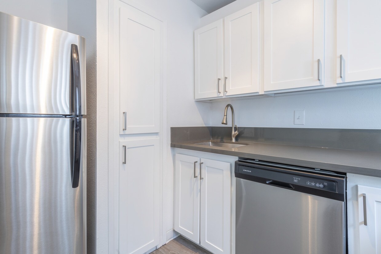 Aster Parc Apartments And Townhomes Beaverton Or Apartment Finder Aster Parc Apartments And Townhomes Beaverton Or Apartment Finder