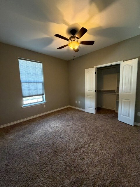 Building Photo - 3001 Pointer Ln