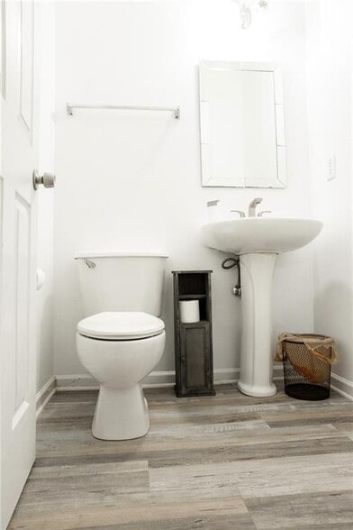 Building Photo - 1315 Great River Pkwy SE