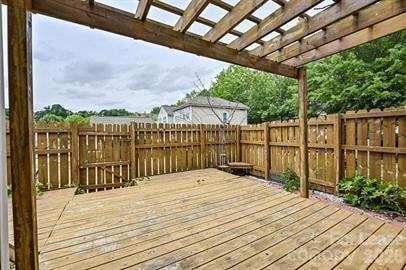 Building Photo - 9612 Mendenhall View Dr
