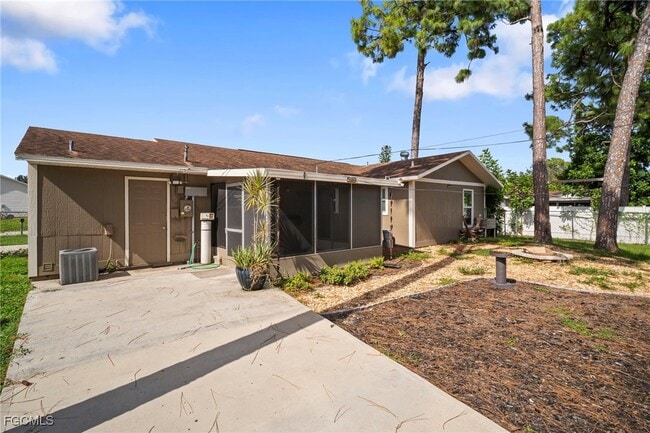 Building Photo - 8042 Almo Rd