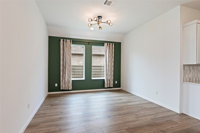 Building Photo - 5003 Park Willow Dr