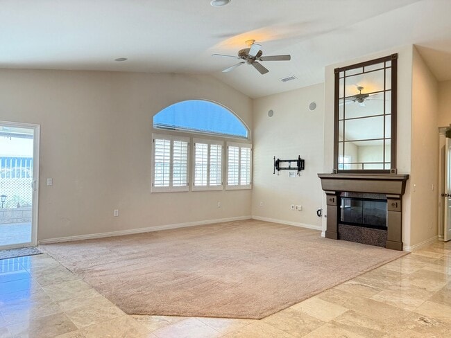 Building Photo - Four Seasons 55+ – Beautifully Upgraded wi...