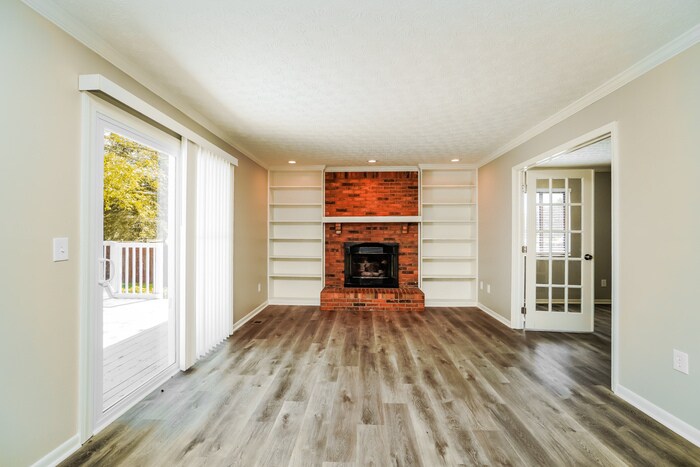 Building Photo - 9972 Granden St