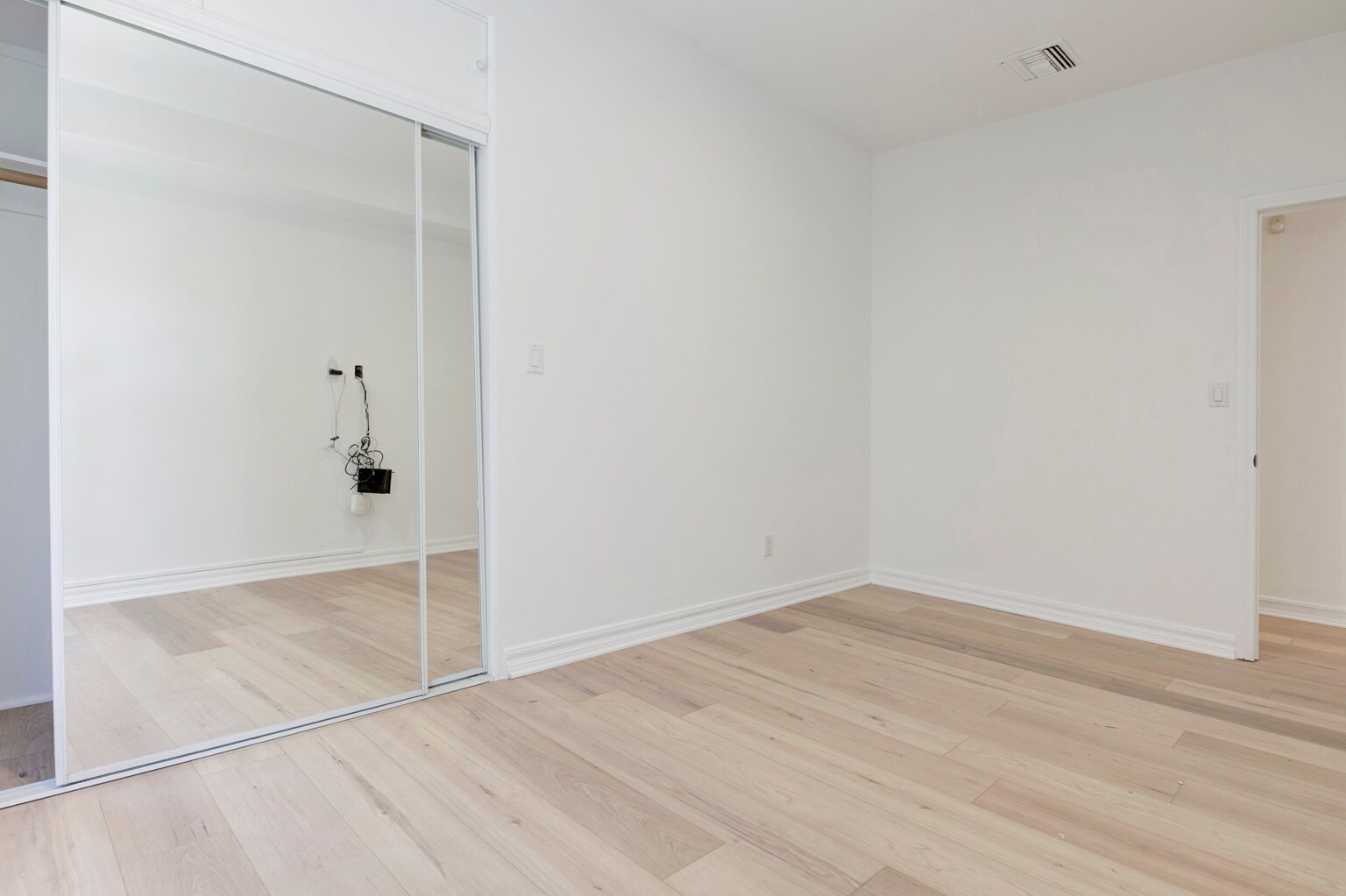 Building Photo - 15121 Marlin Pl