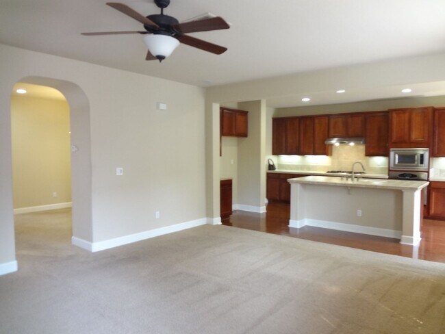 Building Photo - COMING SOON! Beautiful 5 bedroom Home in Lincoln Crossing Village!