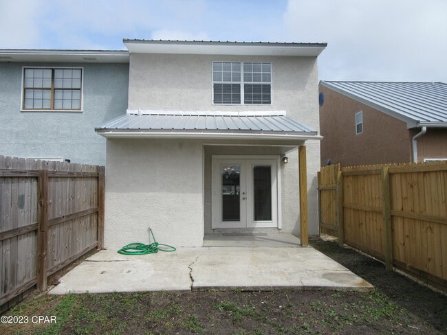 Building Photo - 134 Parker Village Cir