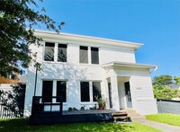 Building Photo - 5125 Polk St