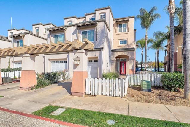 Building Photo - 1575 S Escondido Blvd