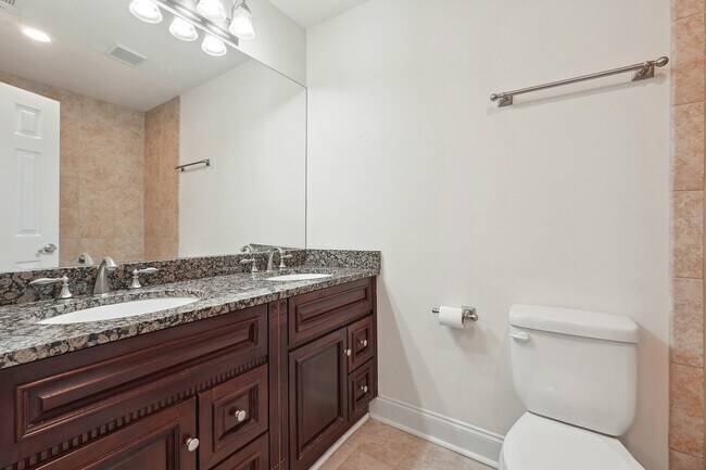 Building Photo - 104 Rondak Cir