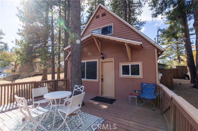 Building Photo - 2242 Deep Creek Dr