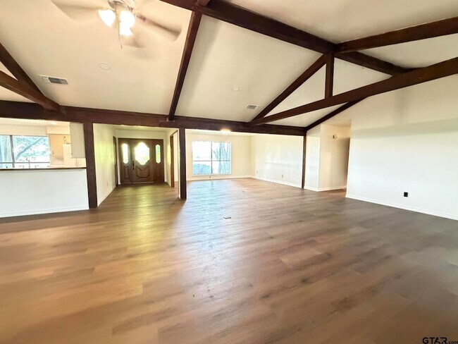 Building Photo - 5166-5I30 I-30