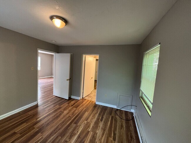 Building Photo - 3121 Gobel Ave