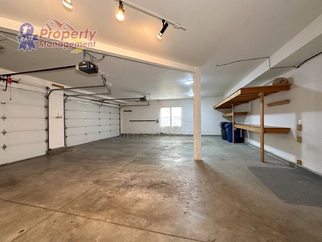 Building Photo - 13232 W Annabrook Dr