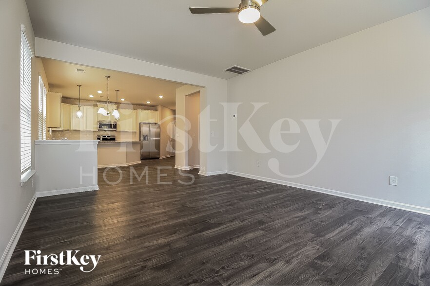 Building Photo - 310 Ashborne Ln