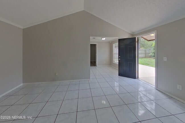 Building Photo - 8252 Yolanda Ct