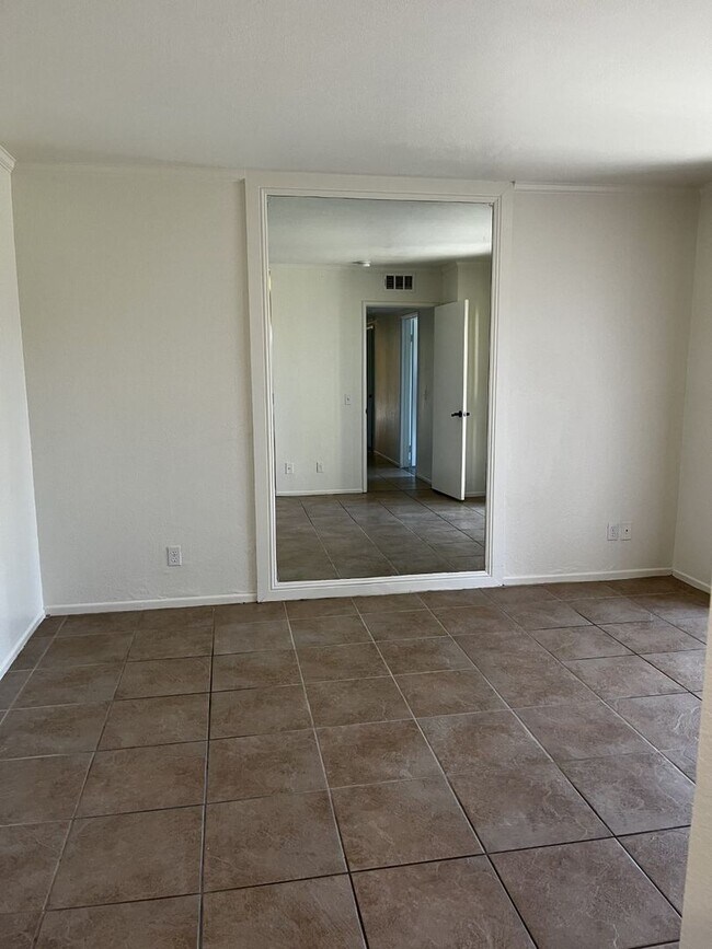 Building Photo - 31200 Landau Blvd