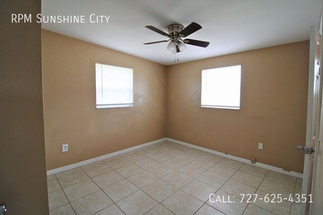 Building Photo - 8233 Portulaca Ave