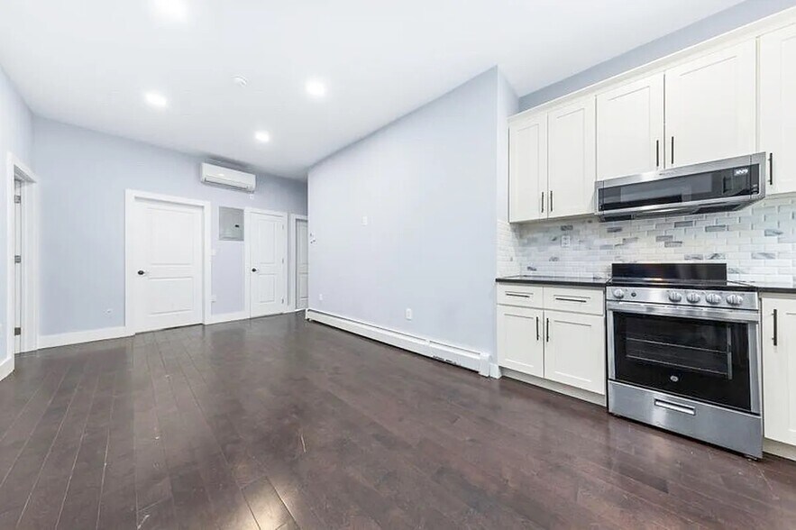 Building Photo - 4462 23rd St