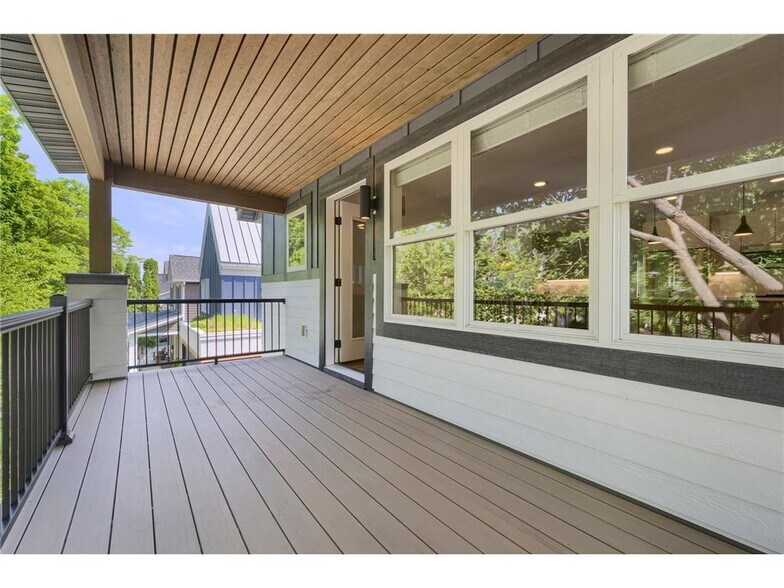 Building Photo - 5337 Drew Ave S