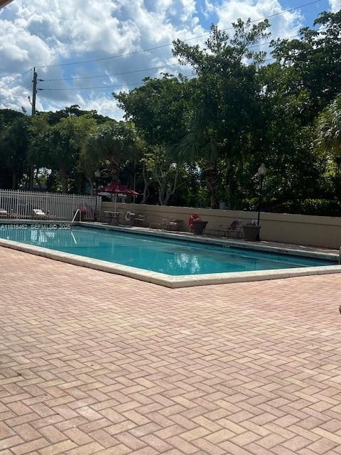 Building Photo - 1800 Sans Souci Blvd