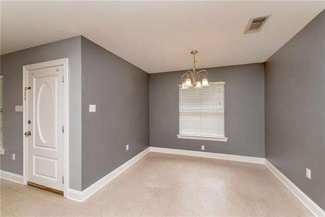 Building Photo - 147 Gitz Ln