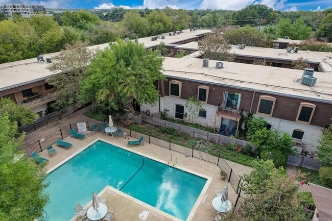 Building Photo - 7801 Shoal Creek Blvd