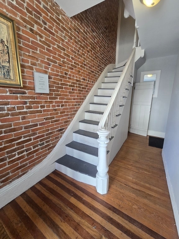 Building Photo - 319 Spruce St