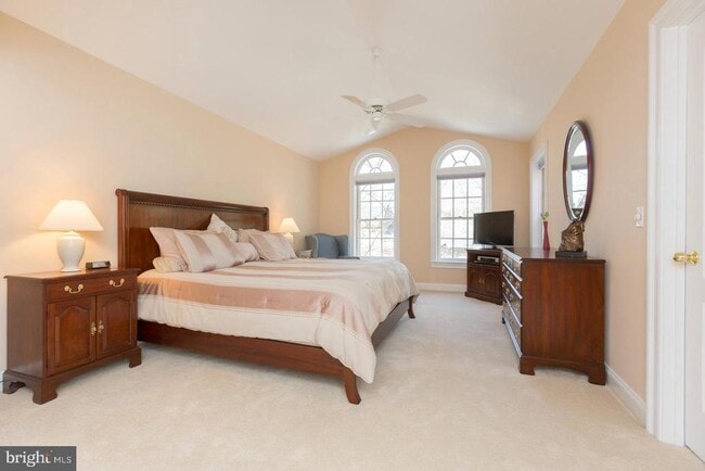 Building Photo - 4062 Mansion Dr NW