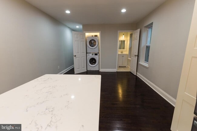 Washer / Dryer/ Half Bathroom off of kitchen - 1927 Guilford Ave