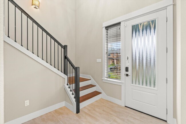 Building Photo - Backyard Putting Green + Outdoor Fireplace | Comfortable Puyallup Rental