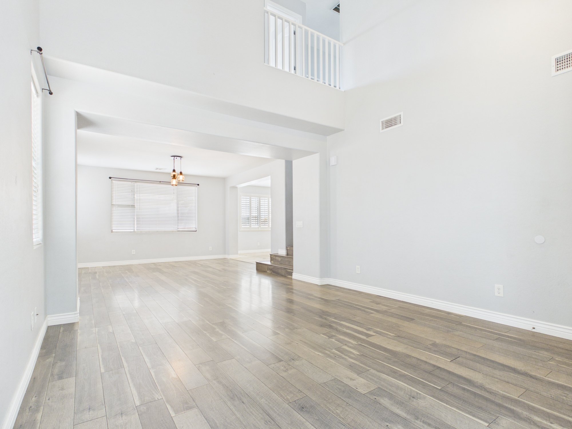 Building Photo - 17648 W Lisbon Ln