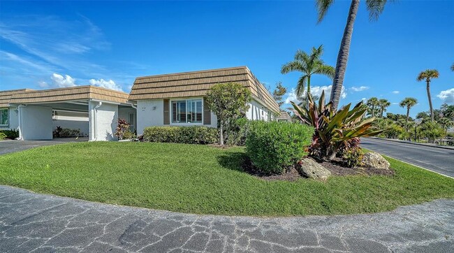 Building Photo - 2657 Riverbluff Pkwy