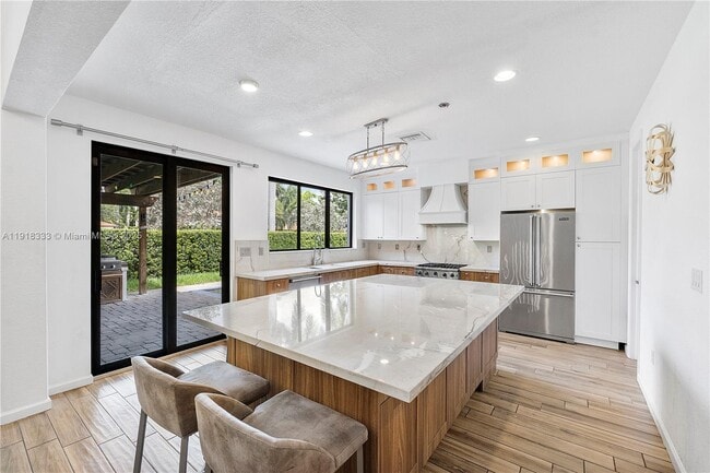 Building Photo - 6920 SW 96th Ct