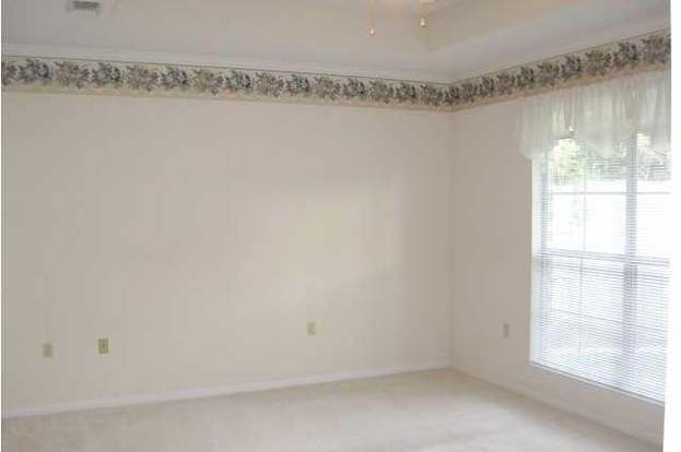 Building Photo - 4114 Oak Pointe Dr