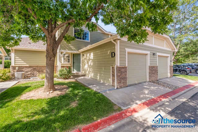 Building Photo - Students Welcome! Charming 4 Bedroom 4 Bathroom Townhome in Desirable West Fort Collins!