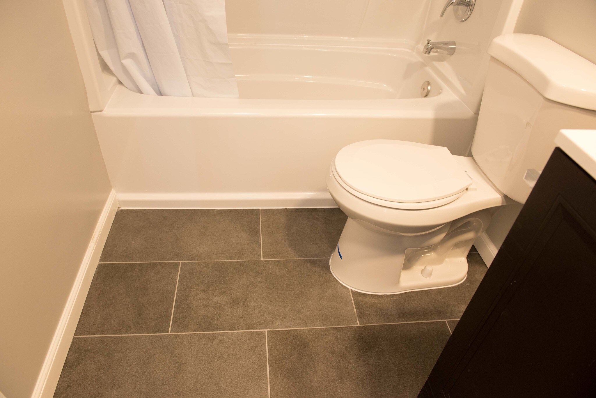 Building Photo - 1301 N Courthouse Rd