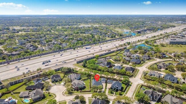 Building Photo - 2622 Stonebury Ln