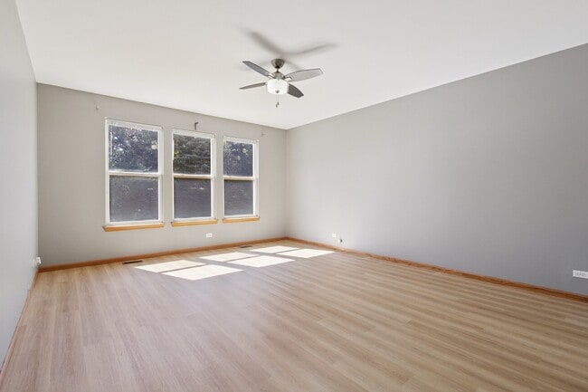 Building Photo - 3403 Green Pastures Ln