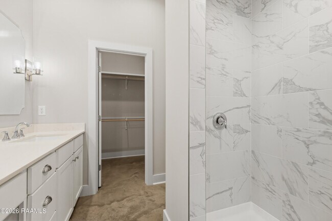 Building Photo - 107 Satsuma Dr