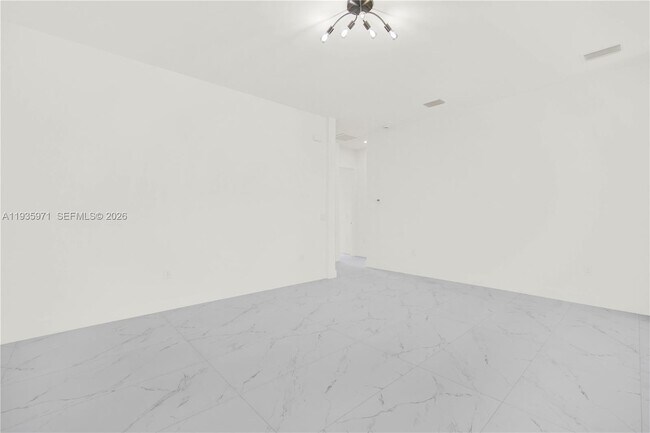 Building Photo - 66 Organ St