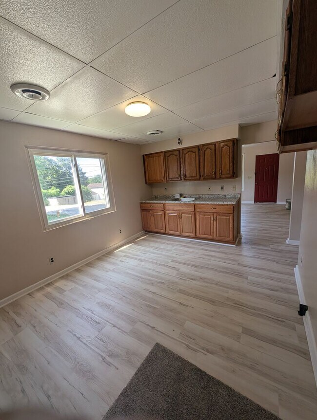 Building Photo - 126 Latimer Ave
