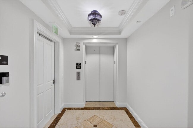 Building Photo - 3800 N Ocean Dr