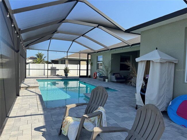 Building Photo - 420 Grande Vista Blvd