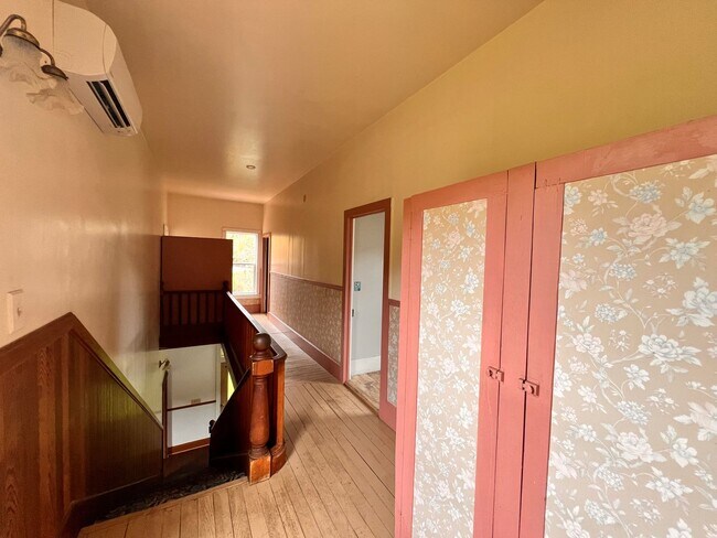 Building Photo - 98382 Sitkum Ln