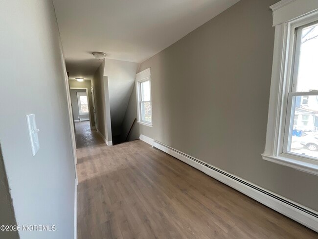 Building Photo - 1015 Mattison Ave