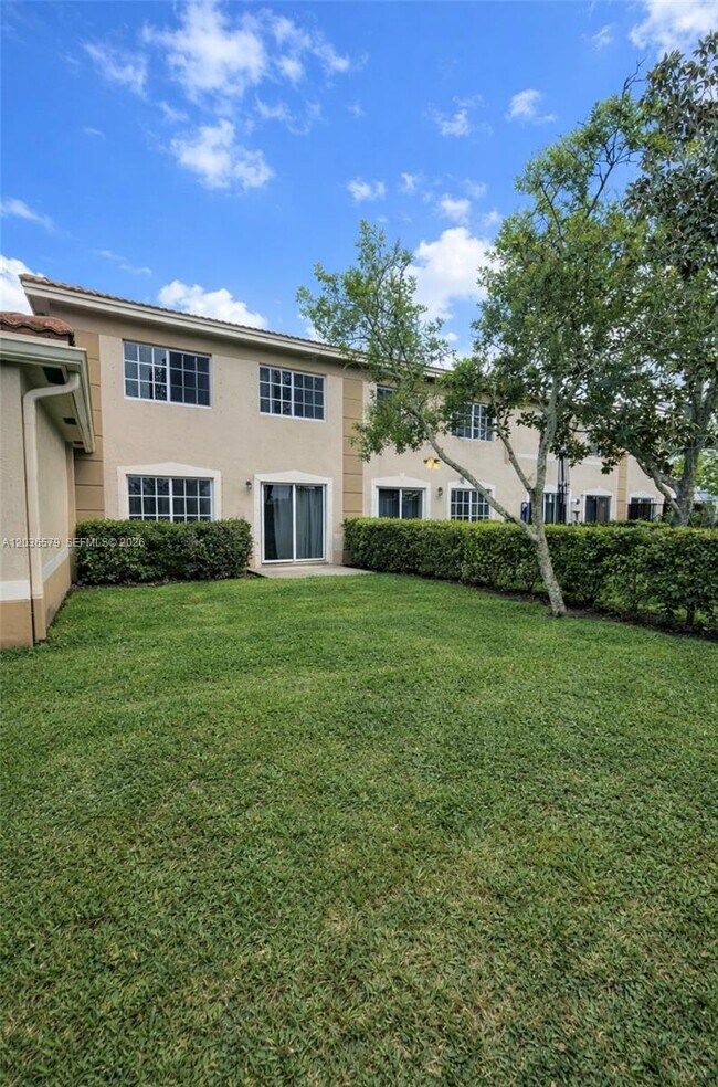 Building Photo - 6613 Old Farm Trail