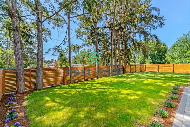 Building Photo - Spacious 3-Bed Home with 2.5 Baths in Prime Bothell Location – 2500 Sq Ft of Comfort!