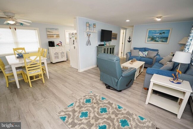 Building Photo - 309 Bayshore Dr